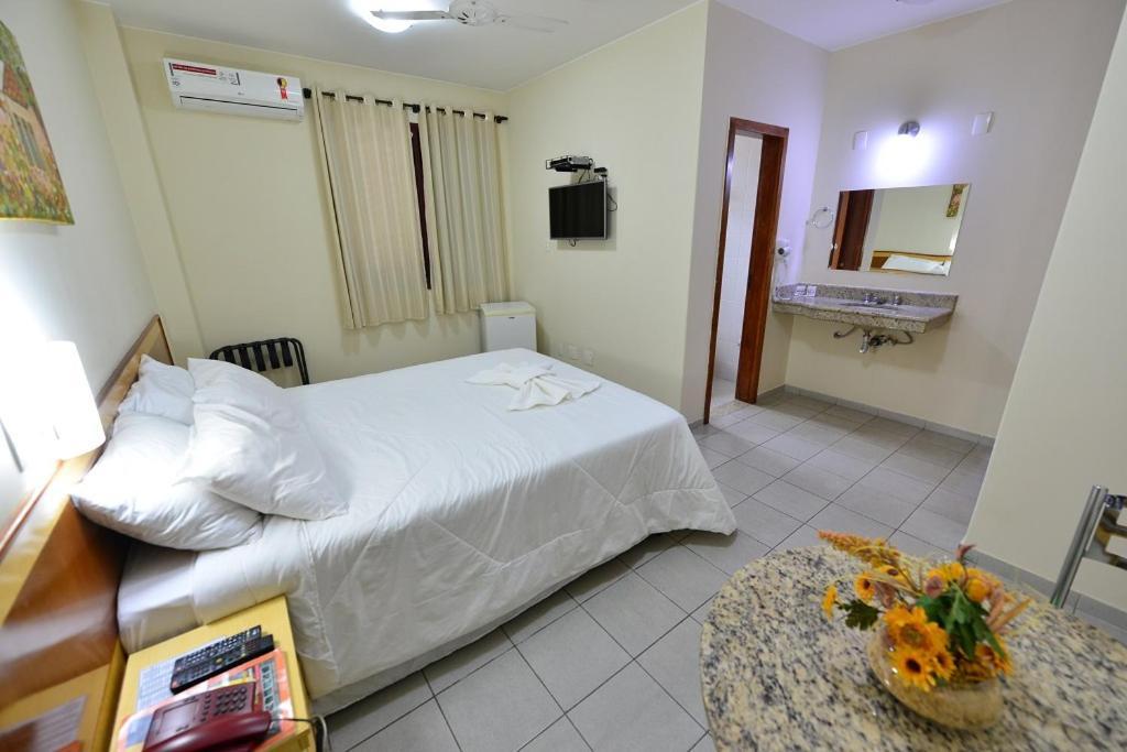 Vind'S Plaza Hotel Caratinga Εξωτερικό φωτογραφία